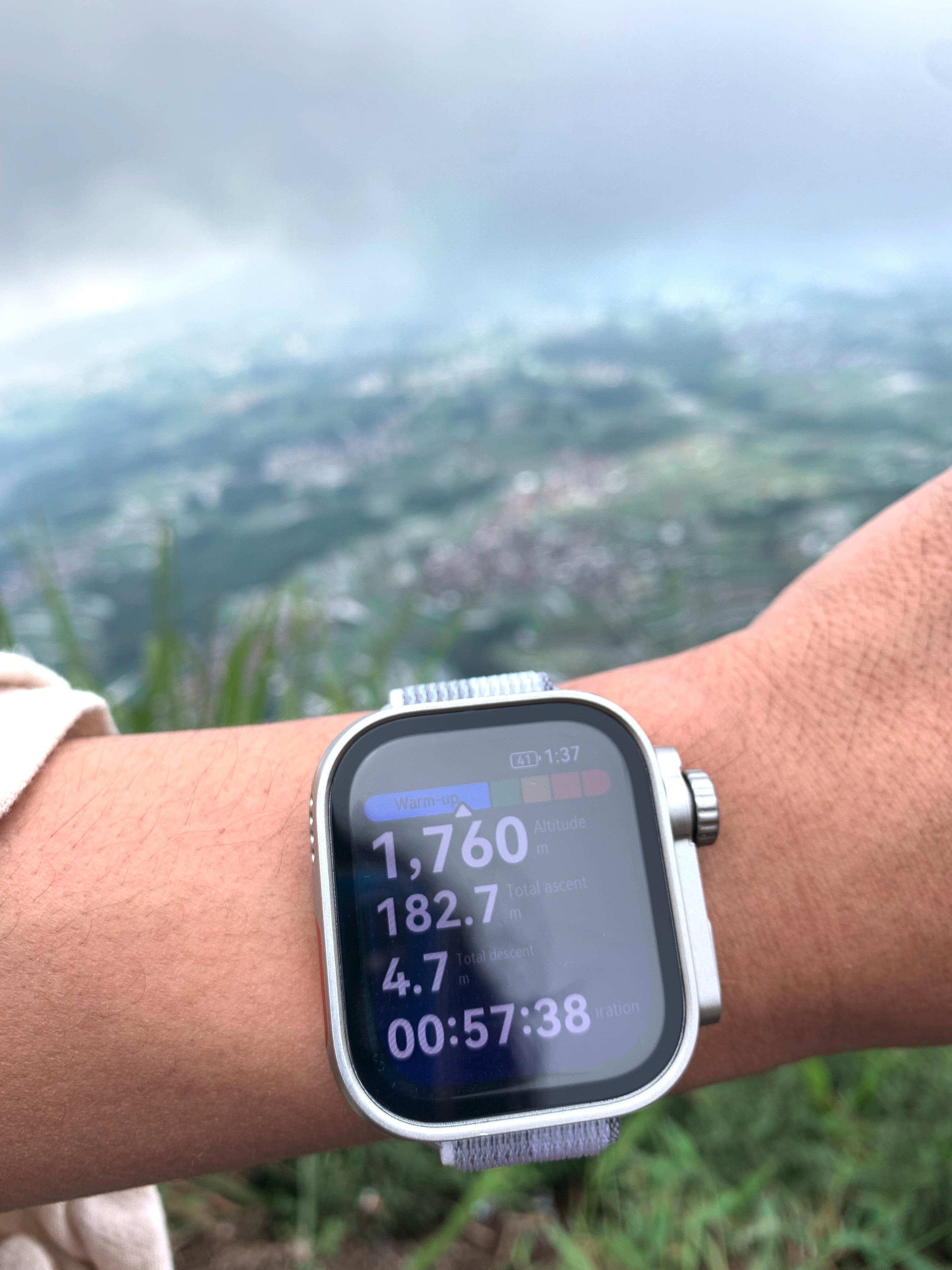 Huawei watch showing 1,760m elevation at the summit
