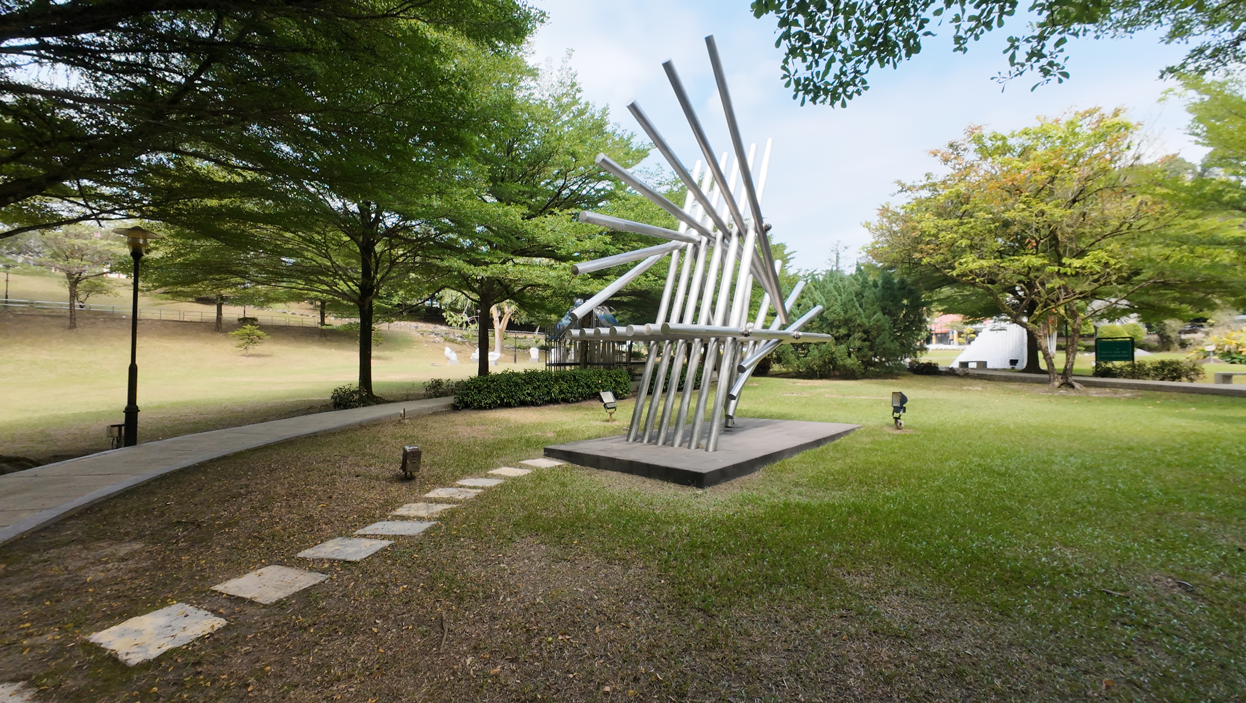 Different angle of the steel installation